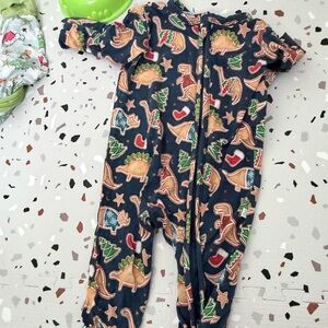 6-9 month Christmas pjs